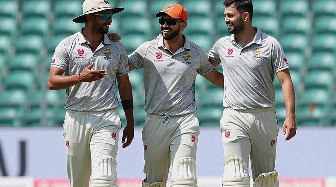 ডেথ ওভারের খাতা: বিশ্বকাপের চাপে বাংলাদেশের নীরব স্পেস-হিসাব ডেথ ওভারের খাতা: বিশ্বকাপের চাপে বাংলাদেশের নীরব স্পেস-হিসাব