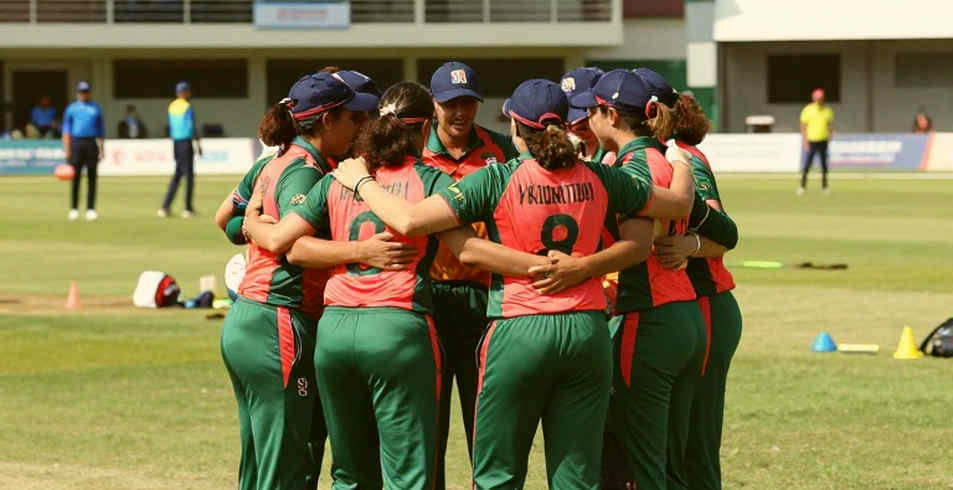 ফ্র্যাঞ্চাইজি ট্রান্সফার উইন্ডো আর বাংলাদেশের তরুণ খাতা: দাম বাড়ে দ্রুত, বিকাশ বাড়ে ধীরে ফ্র্যাঞ্চাইজি ট্রান্সফার উইন্ডো আর বাংলাদেশের তরুণ খাতা: দাম বাড়ে দ্রুত, বিকাশ বাড়ে ধীরে